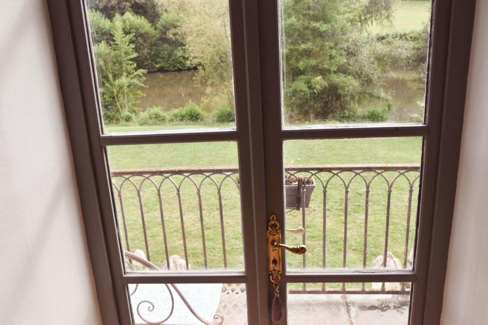 Chateau Roquehort Avec Ev Recharge Point 22Kw Monein Eksteriør bilde