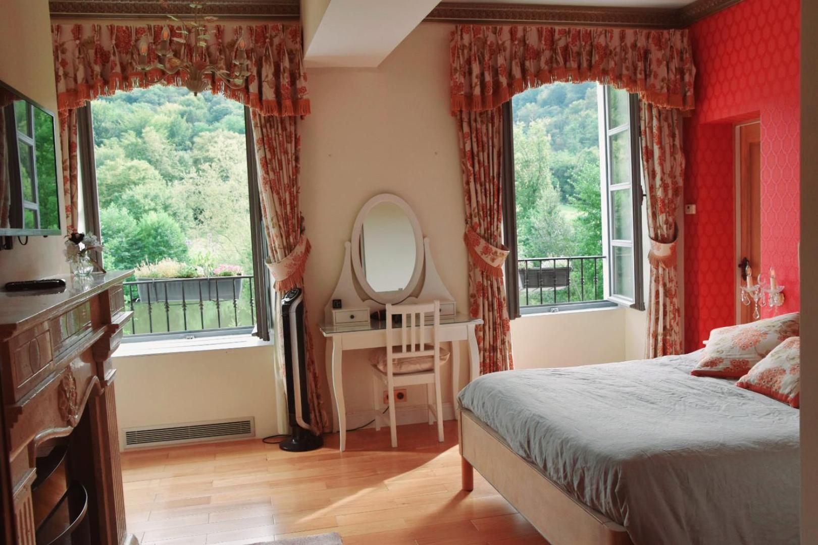 Chateau Roquehort Avec Ev Recharge Point 22Kw Monein Eksteriør bilde